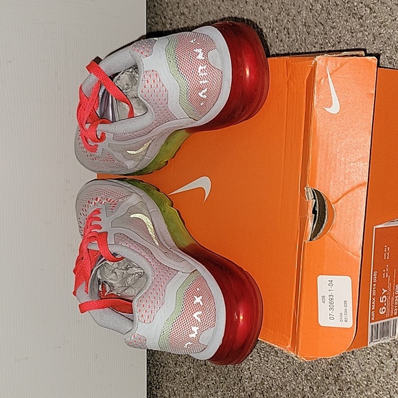 Nike Air Max - Picture 4 of 5